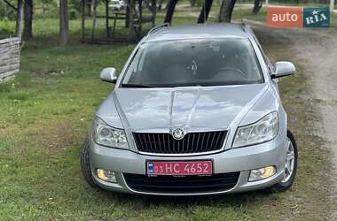 Универсал Skoda Octavia 2010 в 