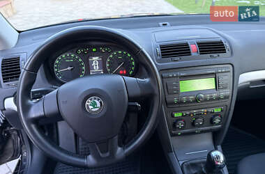 Ліфтбек Skoda Octavia 2006 в 