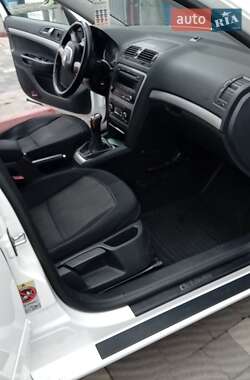 Универсал Skoda Octavia 2011 в 