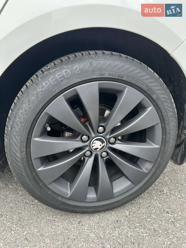 Универсал Skoda Octavia 2014 в Белой Церкви