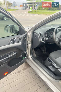 Ліфтбек Skoda Octavia 2012 в 