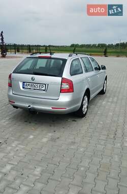 Универсал Skoda Octavia 2011 в 