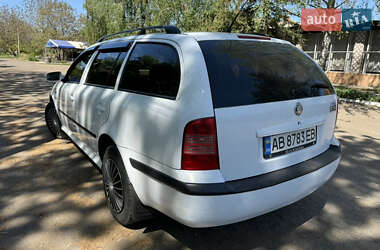Универсал Skoda Octavia 2002 в 