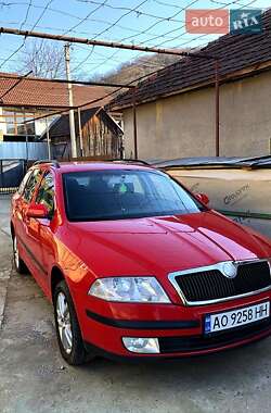 Универсал Skoda Octavia 2008 в Ужгороде