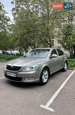 Лифтбек Skoda Octavia 2009 в 