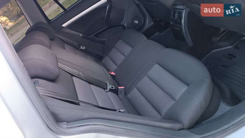 Універсал Skoda Octavia 2007 в Сарнах
