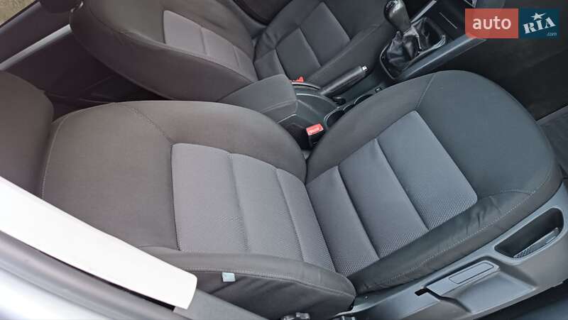 Універсал Skoda Octavia 2007 в Сарнах