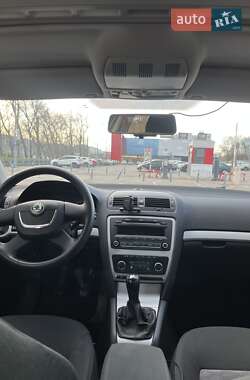 Лифтбек Skoda Octavia 2009 в 