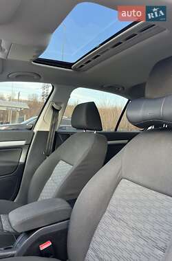 Лифтбек Skoda Octavia 2009 в 