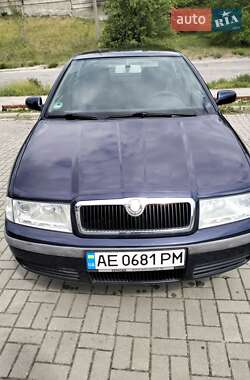 Лифтбек Skoda Octavia 2002 в Запорожье