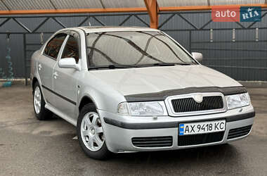 Ліфтбек Skoda Octavia 2000 в Харкові
