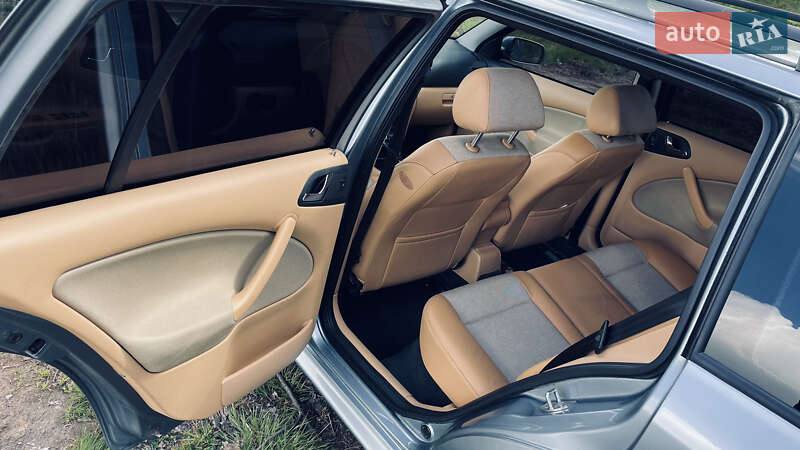 Универсал Skoda Octavia 2003 в Луцке