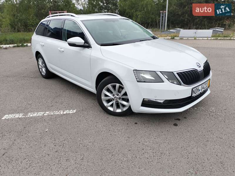 Универсал Skoda Octavia 2019 в Радивилове