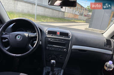Ліфтбек Skoda Octavia 2006 в 