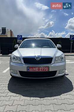 Ліфтбек Skoda Octavia 2011 в 