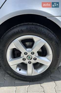 Ліфтбек Skoda Octavia 2011 в 