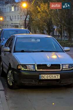 Ліфтбек Skoda Octavia 2003 в Львові