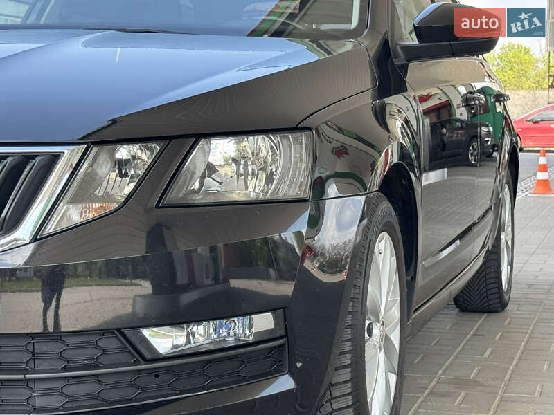 Універсал Skoda Octavia 2017 в Житомирі