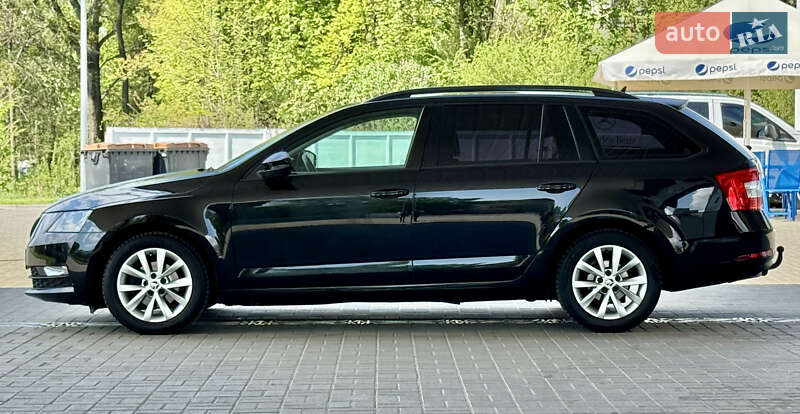 Універсал Skoda Octavia 2017 в Житомирі