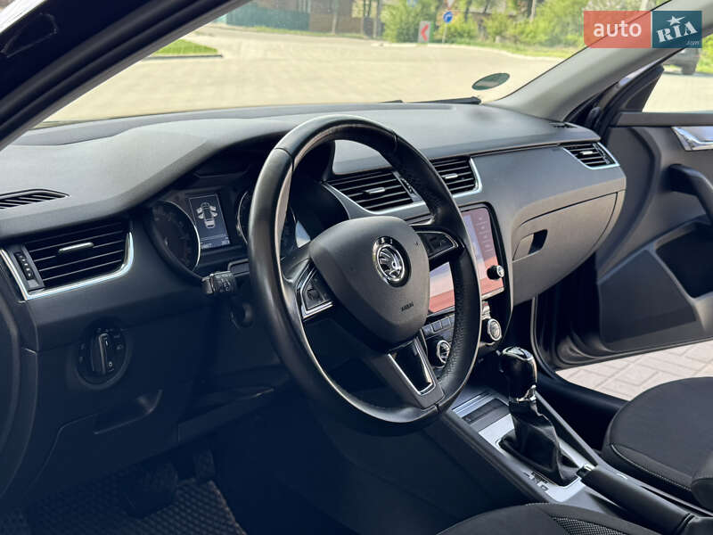 Універсал Skoda Octavia 2017 в Житомирі