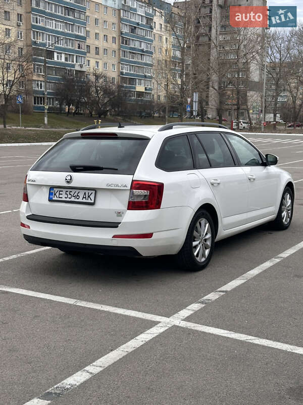 Универсал Skoda Octavia 2013 в Каменском