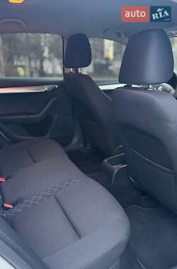 Ліфтбек Skoda Octavia 2018 в 