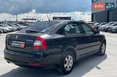 Ліфтбек Skoda Octavia 2012 в 