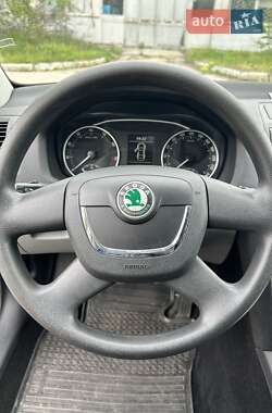 Лифтбек Skoda Octavia 2009 в 