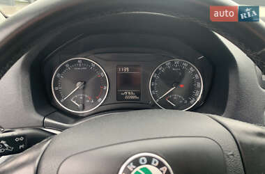 Ліфтбек Skoda Octavia 2009 в 
