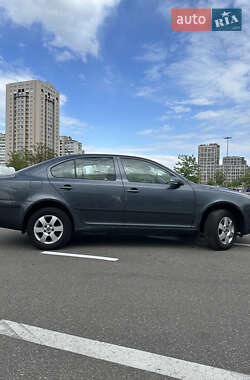 Лифтбек Skoda Octavia 2008 в 