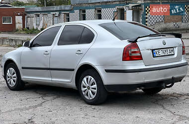Ліфтбек Skoda Octavia 2004 в 