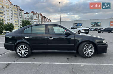 Лифтбек Skoda Octavia 2001 в 