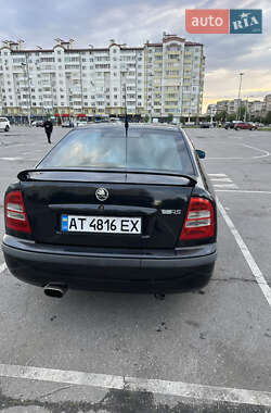 Лифтбек Skoda Octavia 2001 в 