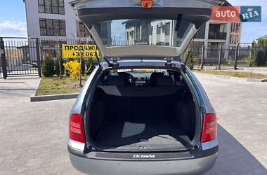 Универсал Skoda Octavia 2001 в 