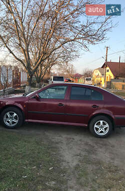 Лифтбек Skoda Octavia 1999 в 