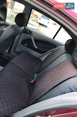 Лифтбек Skoda Octavia 1999 в 