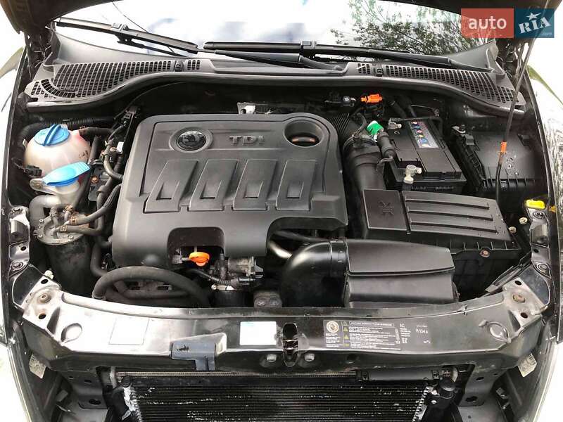 Универсал Skoda Octavia 2013 в Звягеле