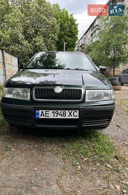 Ліфтбек Skoda Octavia 2001 в Дніпрі