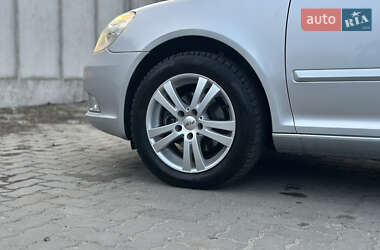 Универсал Skoda Octavia 2012 в 