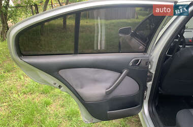 Лифтбек Skoda Octavia 2004 в 