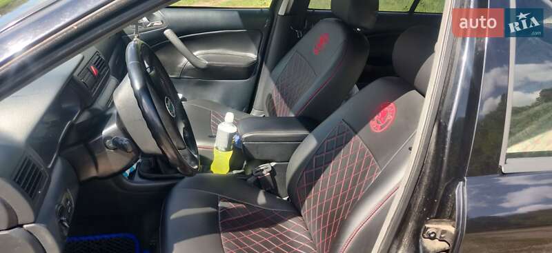 Лифтбек Skoda Octavia 2007 в Белой Церкви