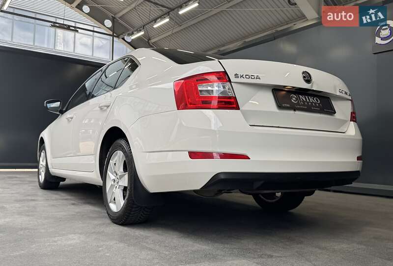 Лифтбек Skoda Octavia 2016 в Киеве