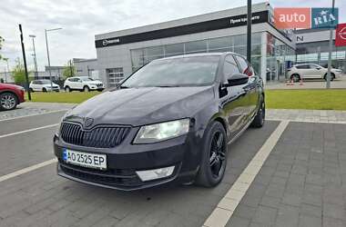 Лифтбек Skoda Octavia 2013 в 