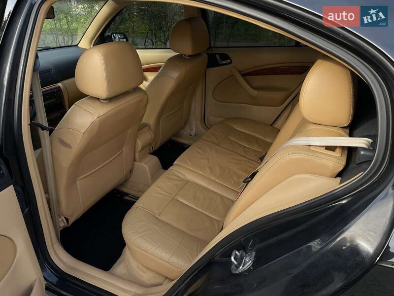 Лифтбек Skoda Octavia 1999 в Черновцах