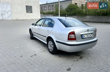 Лифтбек Skoda Octavia 2005 в 