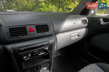 Лифтбек Skoda Octavia 2005 в 