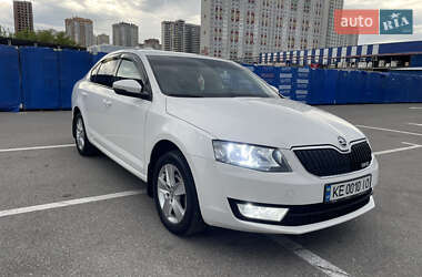 Лифтбек Skoda Octavia 2016 в 