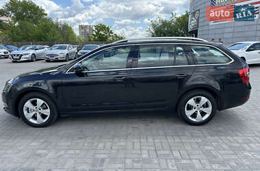 Універсал Skoda Octavia 2017 в 