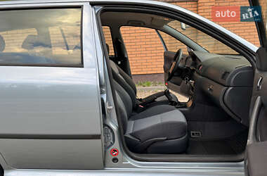 Универсал Skoda Octavia 2003 в 