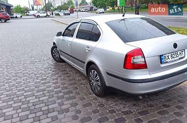 Лифтбек Skoda Octavia 2005 в 